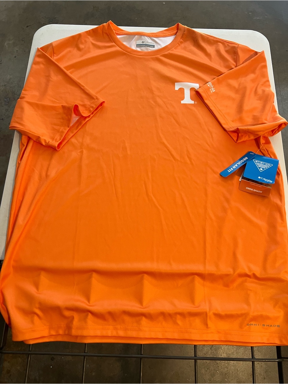 Columbia PFG Tennessee Orange Men’s Short Sleeve Omni-Shade Performance Tee